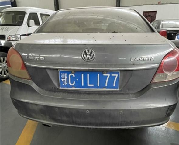 ������  ��C1L177